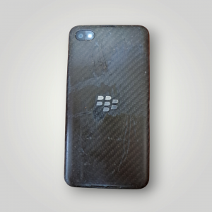 01-19226775: Blackberry z30