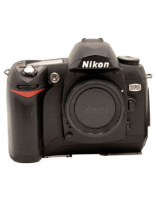 Nikon d70 без объектива