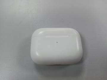 01-200196031: Apple airpods pro 2nd generation