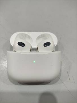 01-200137323: Apple airpods 3rd generation