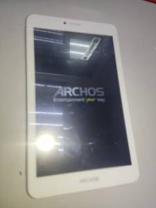 01-200270916: Archos 70 core 8gb 3g