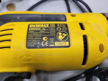 01-200257622: Dewalt dwd024