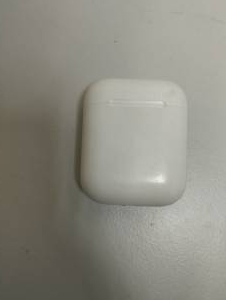 01-200129495: Apple airpods 2nd generation with charging case