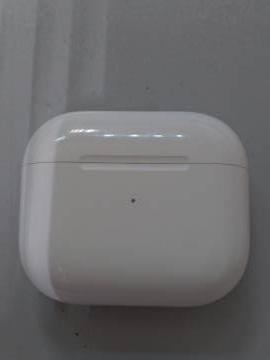 01-200208992: Apple airpods 3rd generation