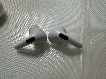 01-200257938: Apple airpods pro