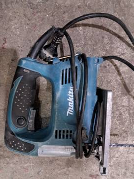 01-200277381: Makita 4329