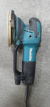 01-200212104: Makita bo6050