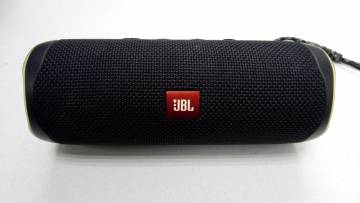 01-200232572: Jbl flip 5