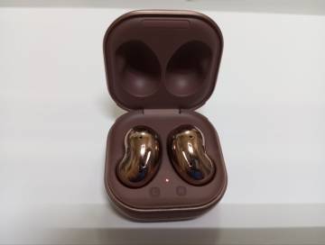 01-200239105: Samsung galaxy buds live