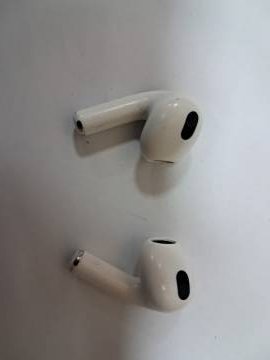 01-200200321: Apple airpods 3rd generation