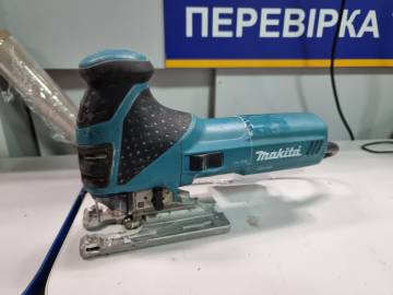 01-200165167: Makita 4351 fct