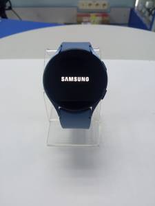 01-200109940: Samsung galaxy watch5 44mm