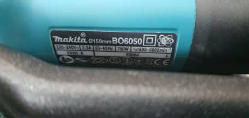 01-200212104: Makita bo6050