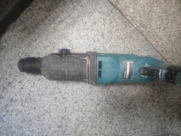 01-200239203: Makita hr2470