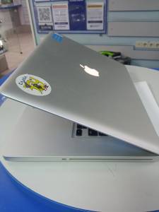01-200110202: Apple a1286 macbook pro early 2011 core i7 2,2ghz/ram12gb/ssd512gb/intel hd graphics 3000