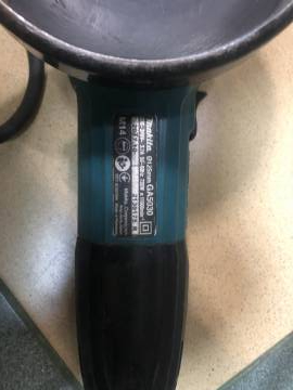 01-200240367: Makita ga5030