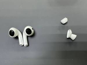 01-200280721: Apple airpods pro 2nd generation