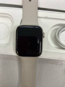 01-200137170: Apple watch se 2 gps 44mm aluminum case with sport