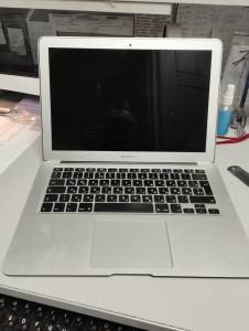 01-200215603: Apple macbook air 2015 a1466 13,3&#34; core i5 1.6ghz/ram8gb/ssd256gb/intel hd graphics 6000