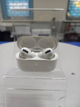 01-200213850: Apple airpods pro