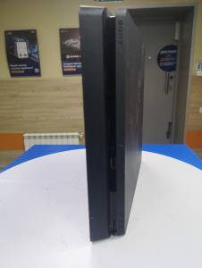 01-200236608: Sony playstation 4 slim 500gb