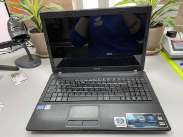 01-200265231: Asus єкр. 15,6/ core i3 2350m 2,3ghz /ram8192mb/ hdd500gb/video gf 630m/ dvd rw