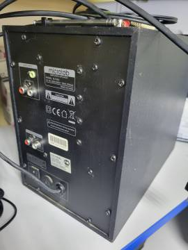 01-200304865: Microlab m-700u