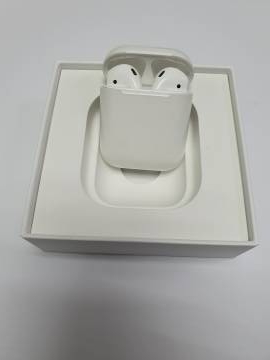 01-200197746: Apple airpods 2nd generation with charging case