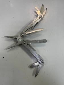 01-200259400: Leatherman wingman