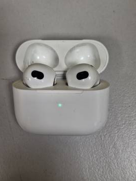 01-200270738: Apple airpods 3rd generation