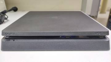 01-200268412: Sony playstation 4 500gb