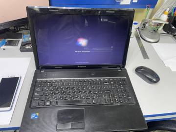 01-200297191: Lenovo єкр. 15,6/ celeron b800 1,5ghz/ ram2048mb/ hdd500gb/ dvd rw