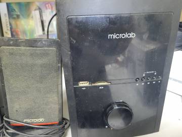 01-200304865: Microlab m-700u