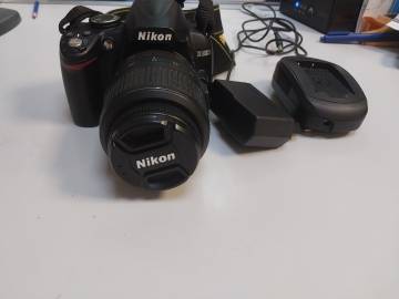 01-200192857: Nikon d3000 kit /af-s nikkor 18-55mm 1:3,5-5,6g vr dx
