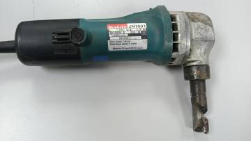 01-200182318: Makita js1601