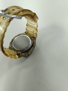 01-200211126: Casio ga-2100