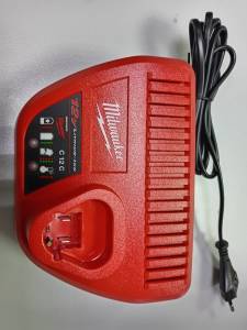 01-200274230: Milwaukee m12 fpp2h2-402x