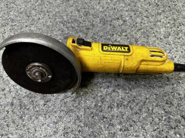 01-200195055: Dewalt dwe4057