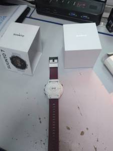 01-200202081: Suunto 7 burgundy