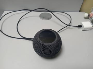 01-200208884: Apple homepod mini