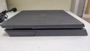 01-200268412: Sony playstation 4 500gb