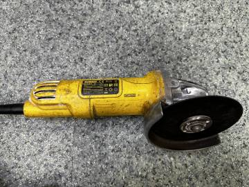 01-200195055: Dewalt dwe4057