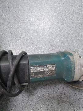 01-200218663: Makita 9565cvr