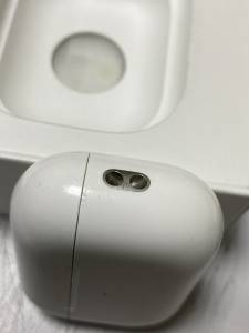 01-200273467: Apple airpods pro 2nd generation