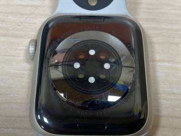 01-200070836: Apple watch series 7 45mm
