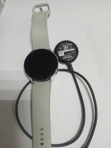 01-200121101: Samsung galaxy watch4 44mm