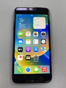 01-200241807: Apple iphone 8 plus 64gb