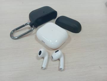 01-200145232: Apple airpods 3 gen a2566, a2565+a2564