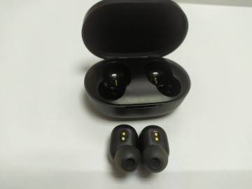 01-200203835: Xiaomi mi true wireless earbuds basic 2