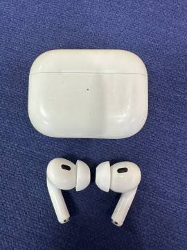 01-200226598: Apple airpods pro 2nd generation